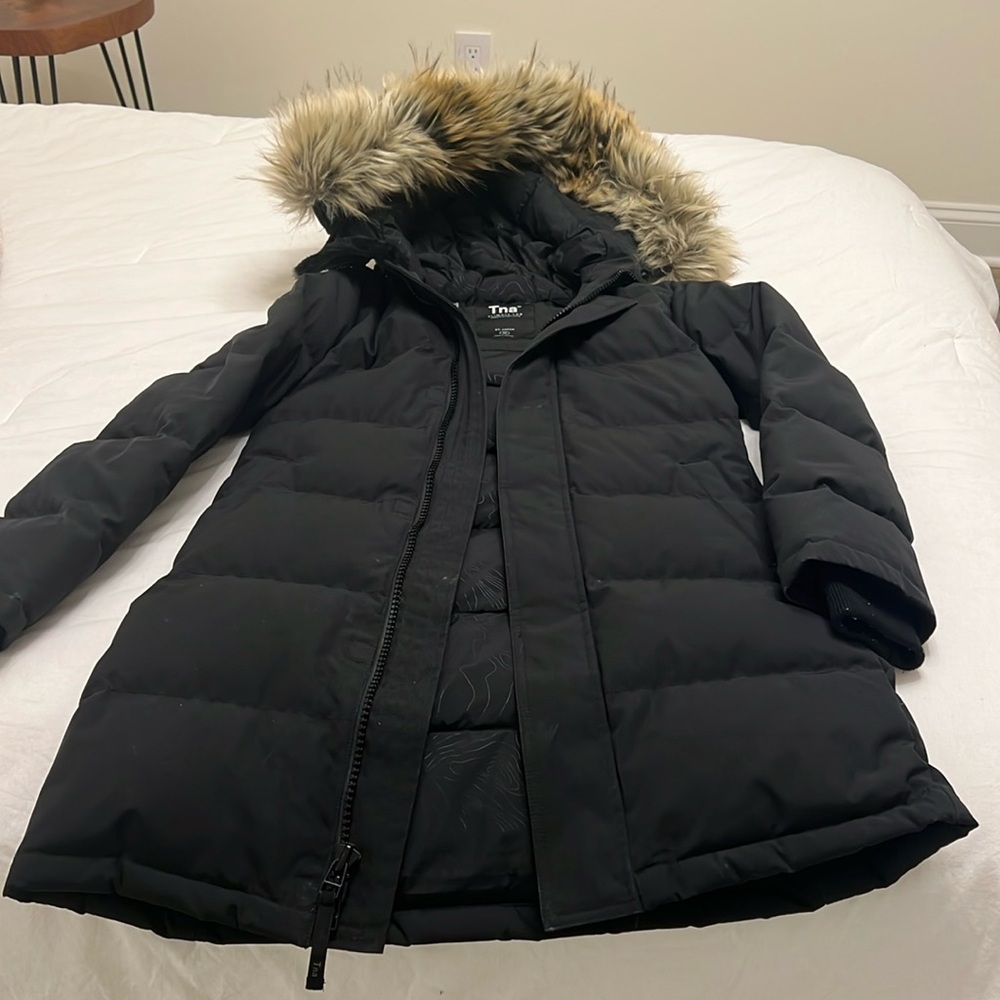 Aritzia TNA St. Anton Black Size XS